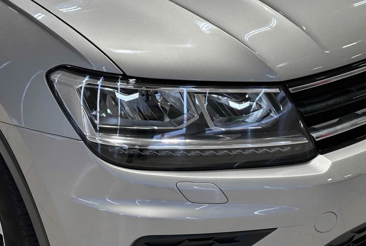 Volkswagen Tiguan - 4